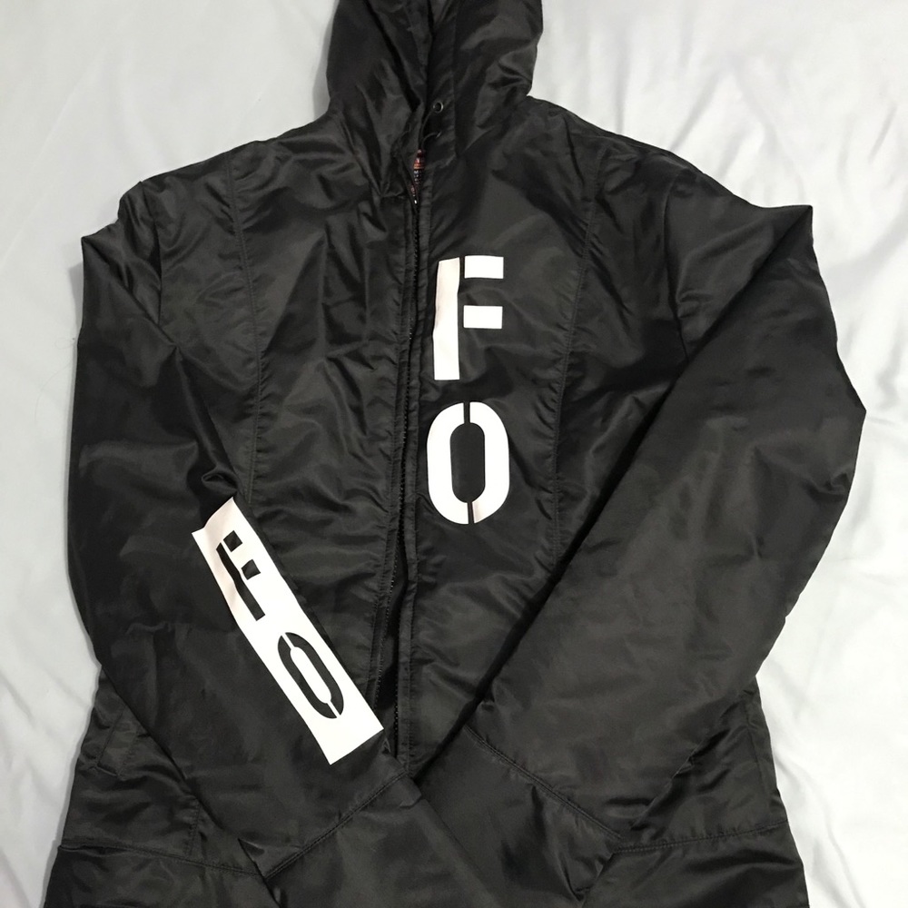 F O WindBreaker